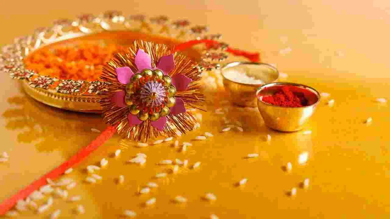 Raksha Bandhan: మీ సోదరుడికి రాఖీ కడుతున్నారా.. ఈ విషయలు తప్పక తెలుసుకోండి..