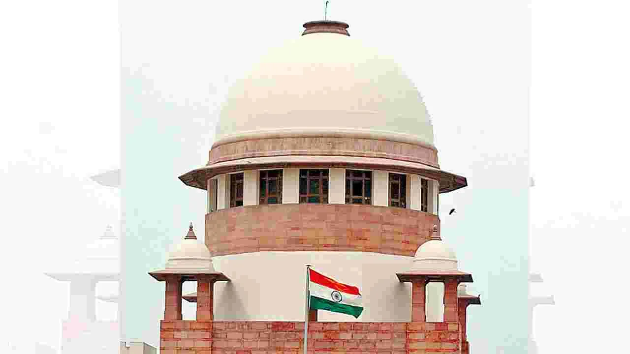 Supreme Court : ఆప్‌ ప్రభుత్వానికి సుప్రీం షాక్‌