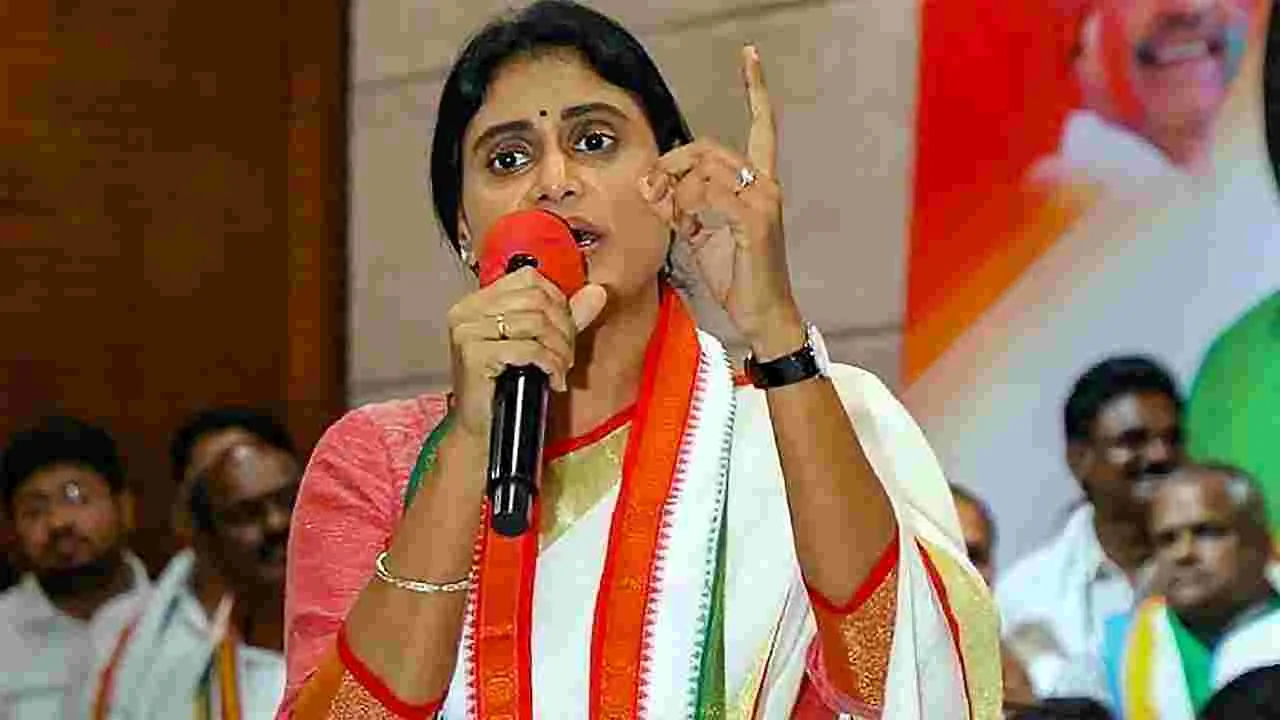 YS Sharmila : ప్రతిపక్ష నేత వెనుక వరుసలోనా..?