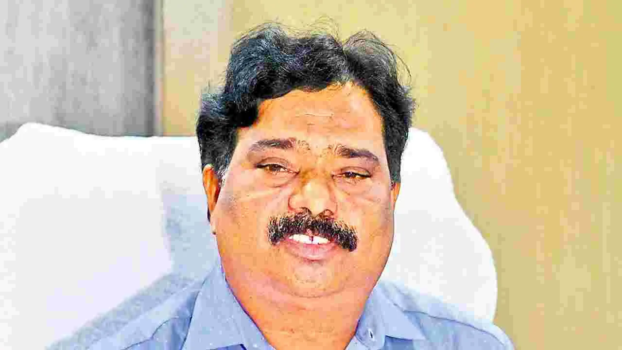 VG Venkata Reddy : చిక్కడు.. దొరకడు!