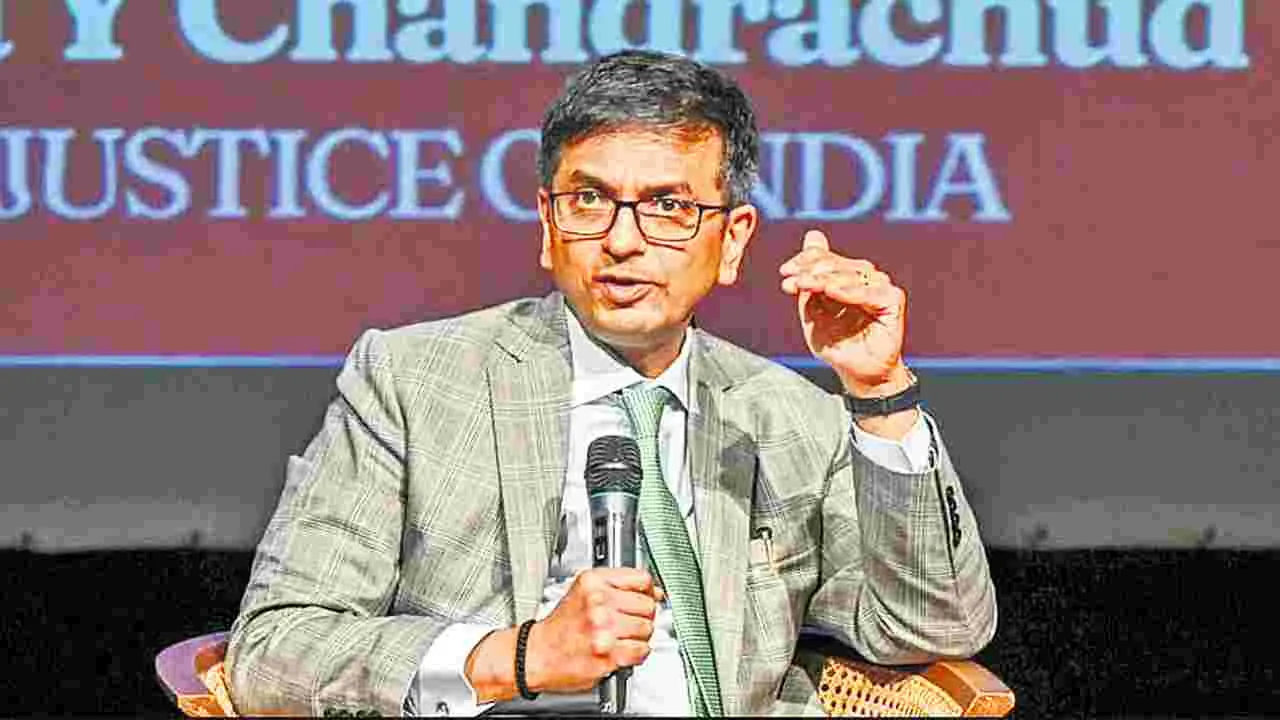 CJI Justice Chandrachud : బెయిల్‌ పిటిషన్లలో జడ్జిలకు కామన్‌ సెన్స్‌ అవసరం  