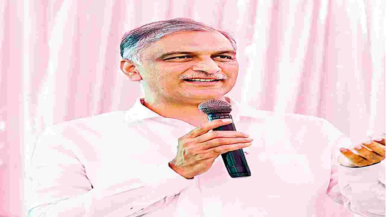 Harish Rao : గిరిజనబిడ్డలు విద్యకు దూరం కావడమా?