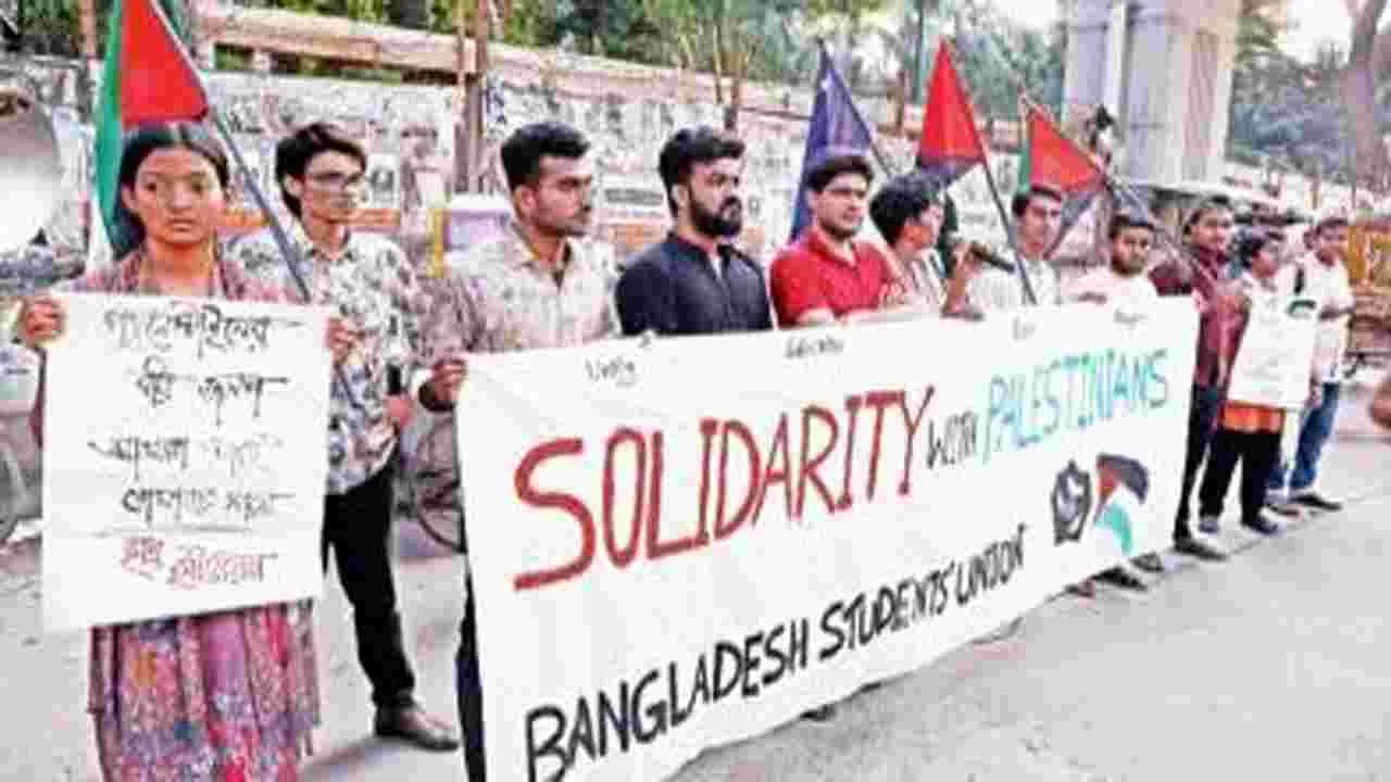 Bangladesh : గల్ఫ్‌లో బంగ్లా ప్రవాసీల సంఘీభావం