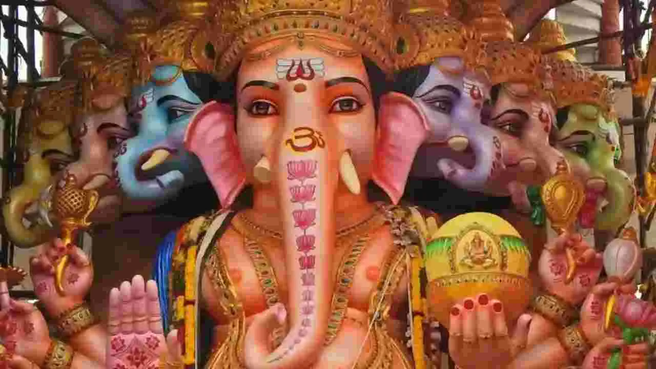 Vinayaka: ఖైరతాబాద్ గణపతిని చూశారా.. ఎలా ఉందంటే..