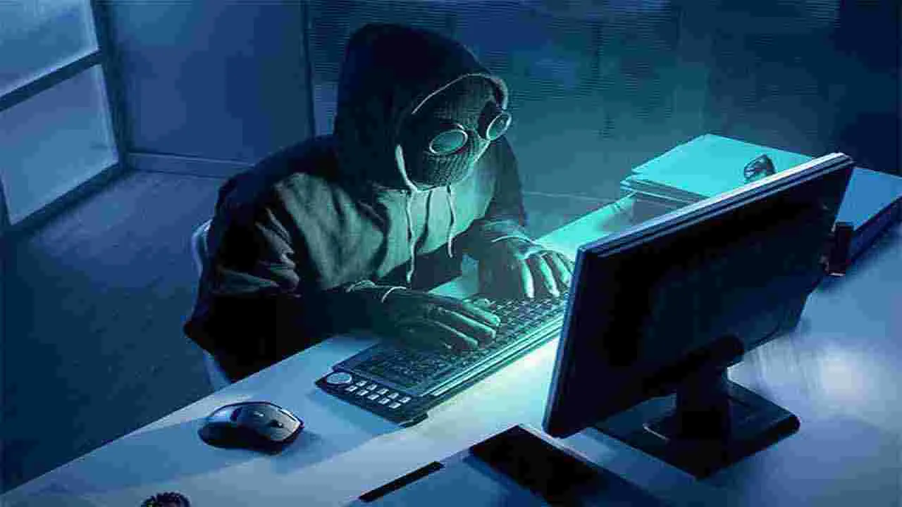 Cyber ​​criminals: ఆన్‌లైన్‌ ఇన్వెస్ట్‌మెంట్‌తో అధిక లాభాలంటా..