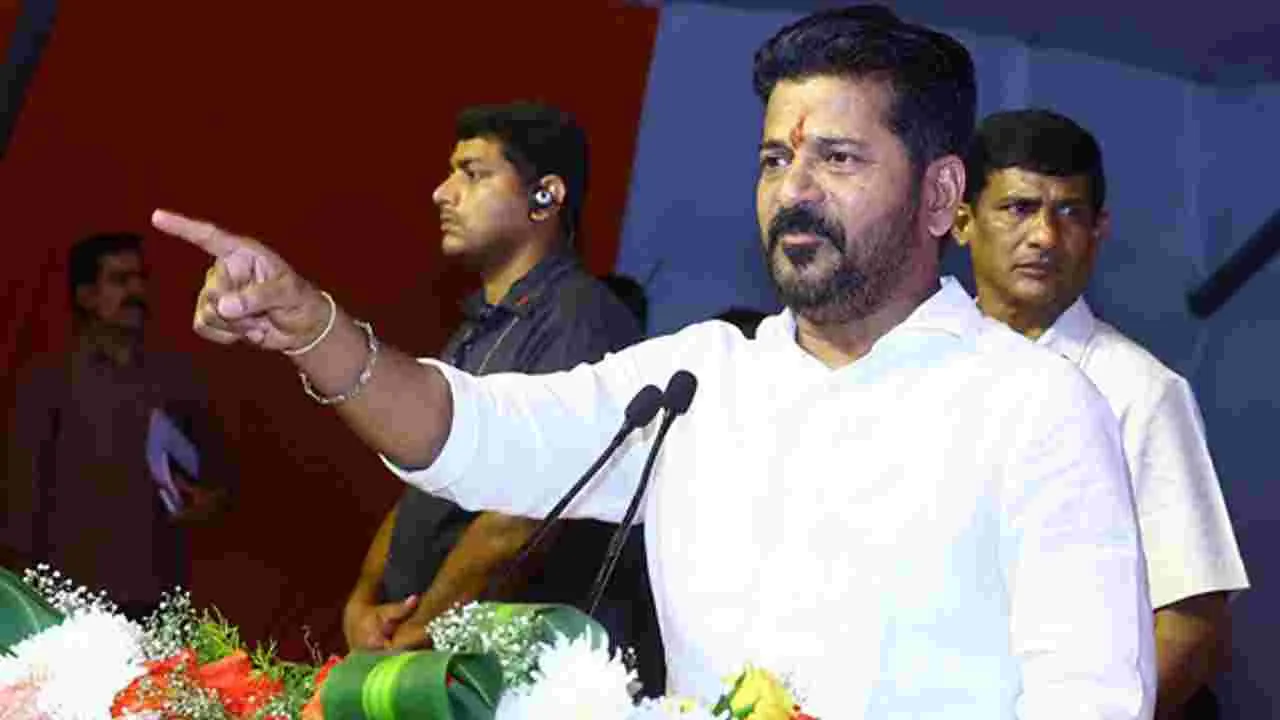 CM Revanth: అక్రమ నిర్మాణాలను వదిలేది లేదు.. సీఎం రేవంత్‌ మాస్ వార్నింగ్