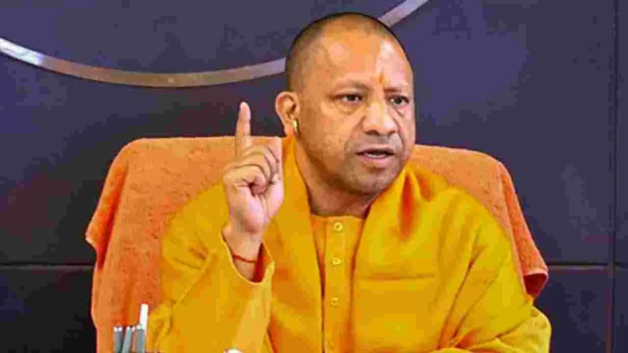 Yogi Adityanath: యువకుడి ఎన్‌కౌంటర్‌పై స్పందించిన యూపీ సీఎం.. అఖిలేష్‌పై ఫైర్..