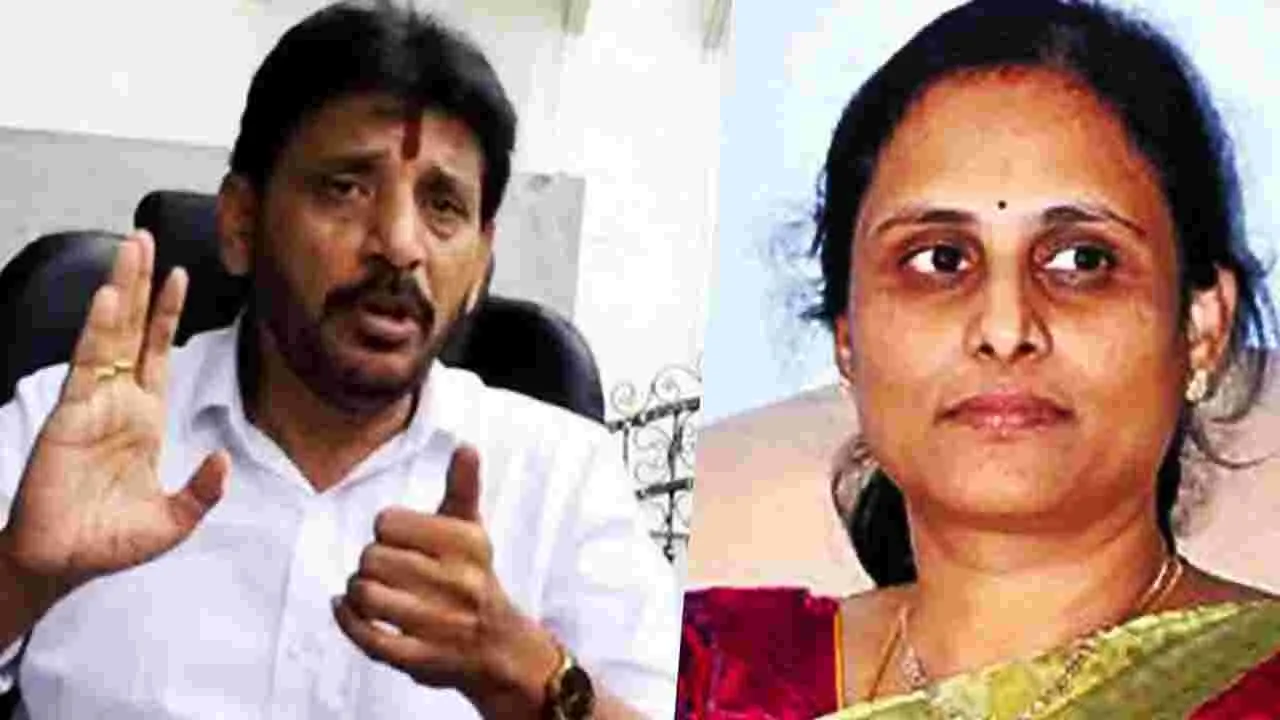 Duvvada Family: చిందులేసిన దువ్వాడ వాణి