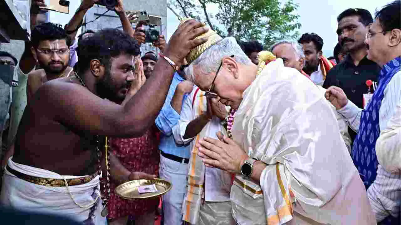 యాదాద్రి భువనగిరి జిల్లాలో గవర్నర్ పర్యటన.. 