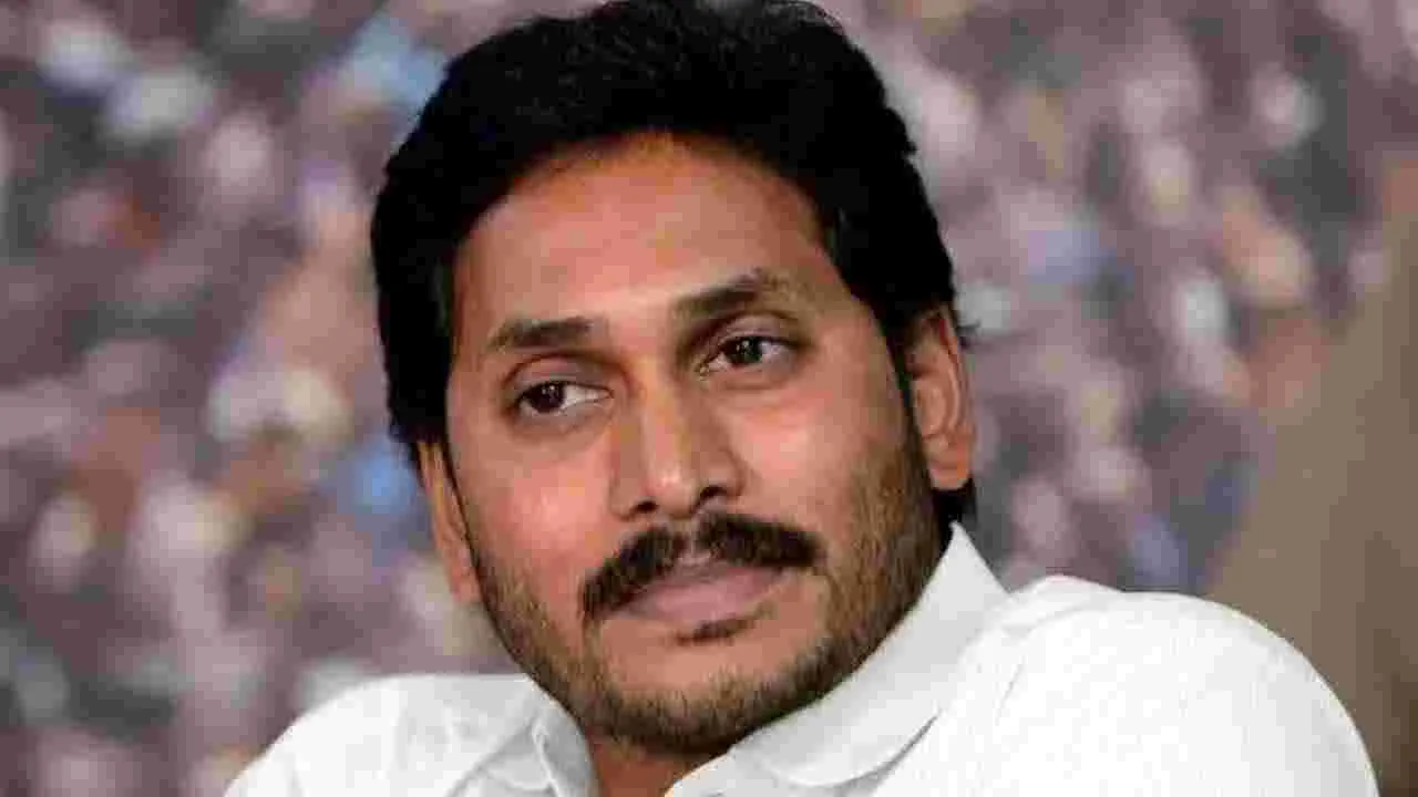 YS Jagan: ఫార్మా ప్రమాదంపై ప్రభుత్వం స్పందించిన తీరు బాధాకరం