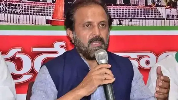 Madhu Yashki Goud: కవిత లేడీ మాఫియా డాన్.. మధుయాష్కీ గౌడ్ హాట్ కామెంట్స్