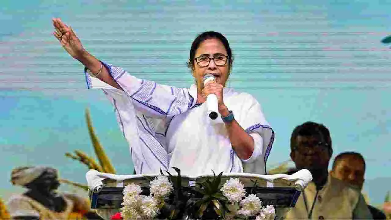 Mamata Banerjee: రేపిస్టులకు మరణశిక్ష.. 10 రోజుల్లో బిల్లు