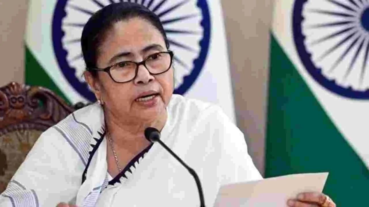 Mamata Banerjee: మరో బంగ్లాదేశ్ చేస్తారా..?