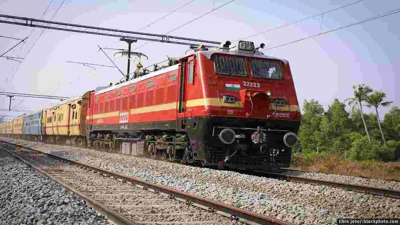 Special trains: పండుగల సందర్భంగా చెన్నై ఎగ్మూర్‌-విశాఖపట్టణం ప్రత్యేక రైళ్లు