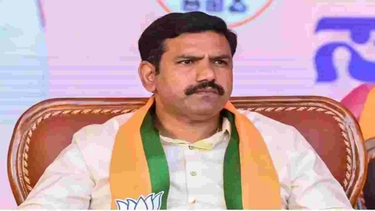 BJP state president: అధిష్టానం అనుమతితో ఎవరైనా పాదయాత్ర చేయొచ్చు..