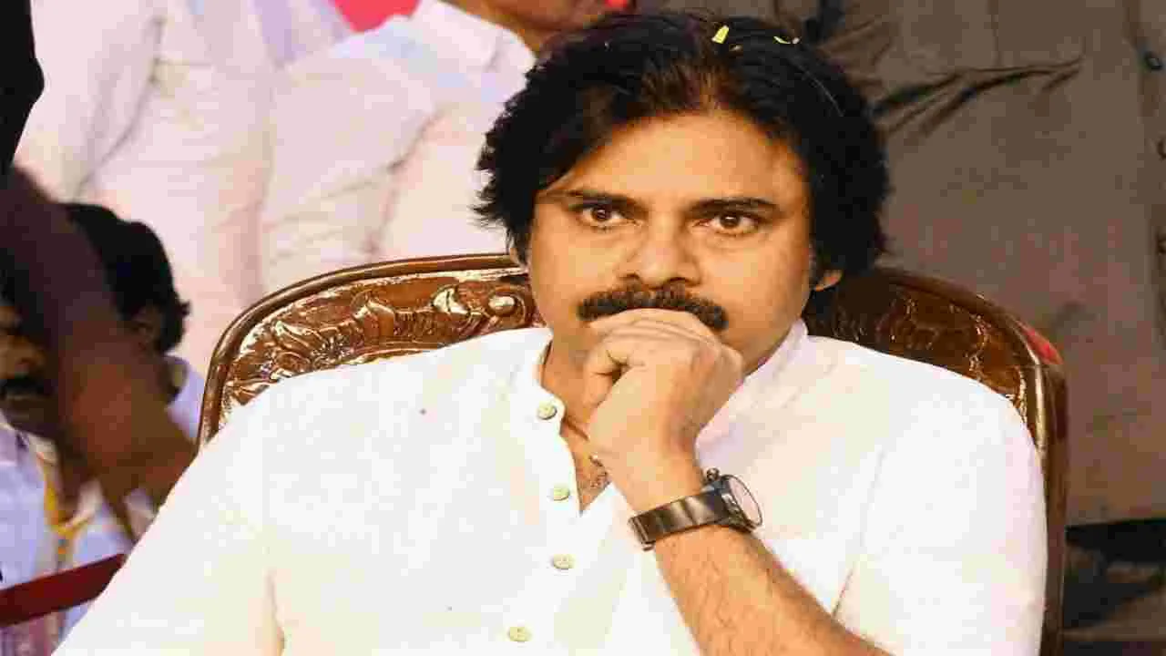 బాధితుల సమస్యలు విన్న పవన్‌
