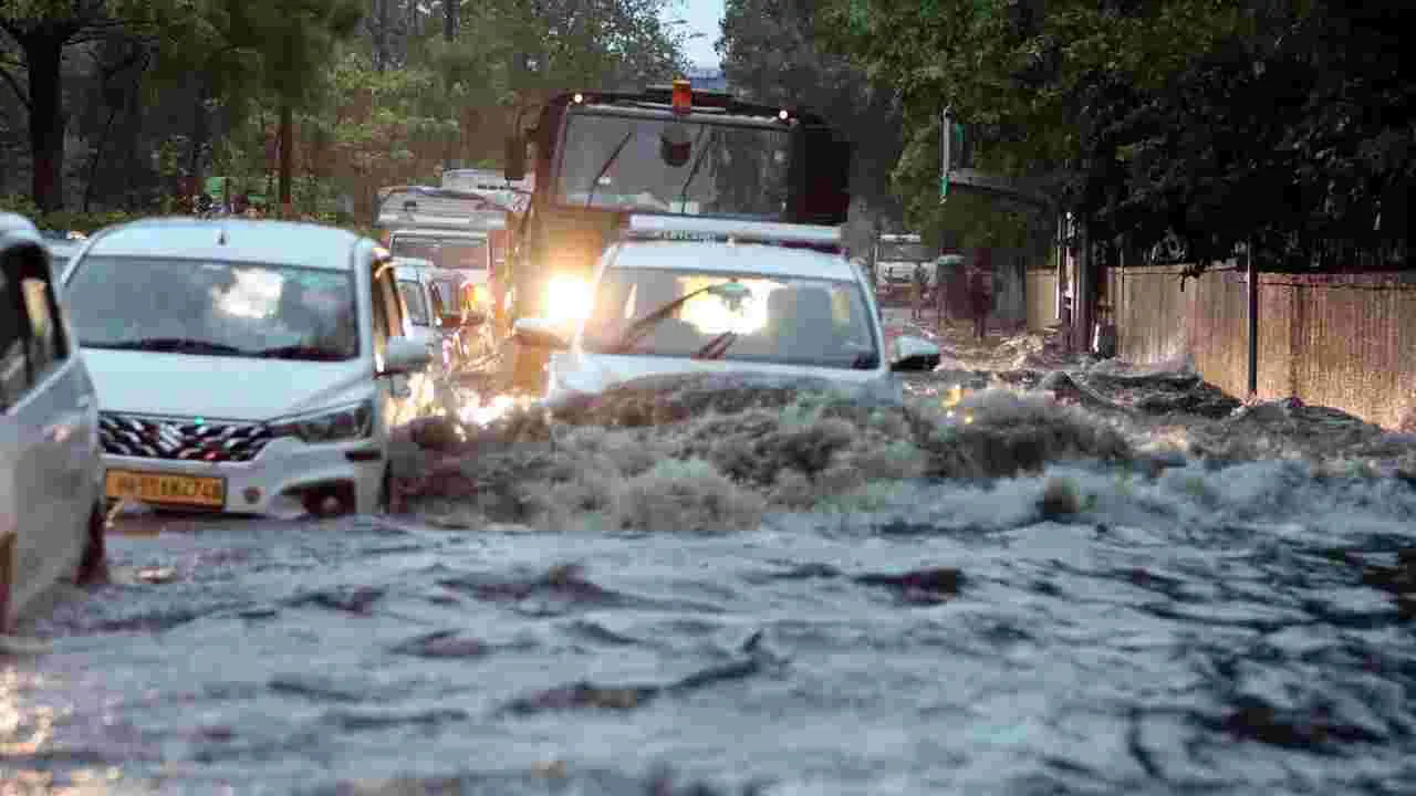 IMD: తెలంగాణలో మరో రెండ్రోజులు వర్షాలే.. ఆ జిల్లాలకు ఎల్లో అలర్ట్