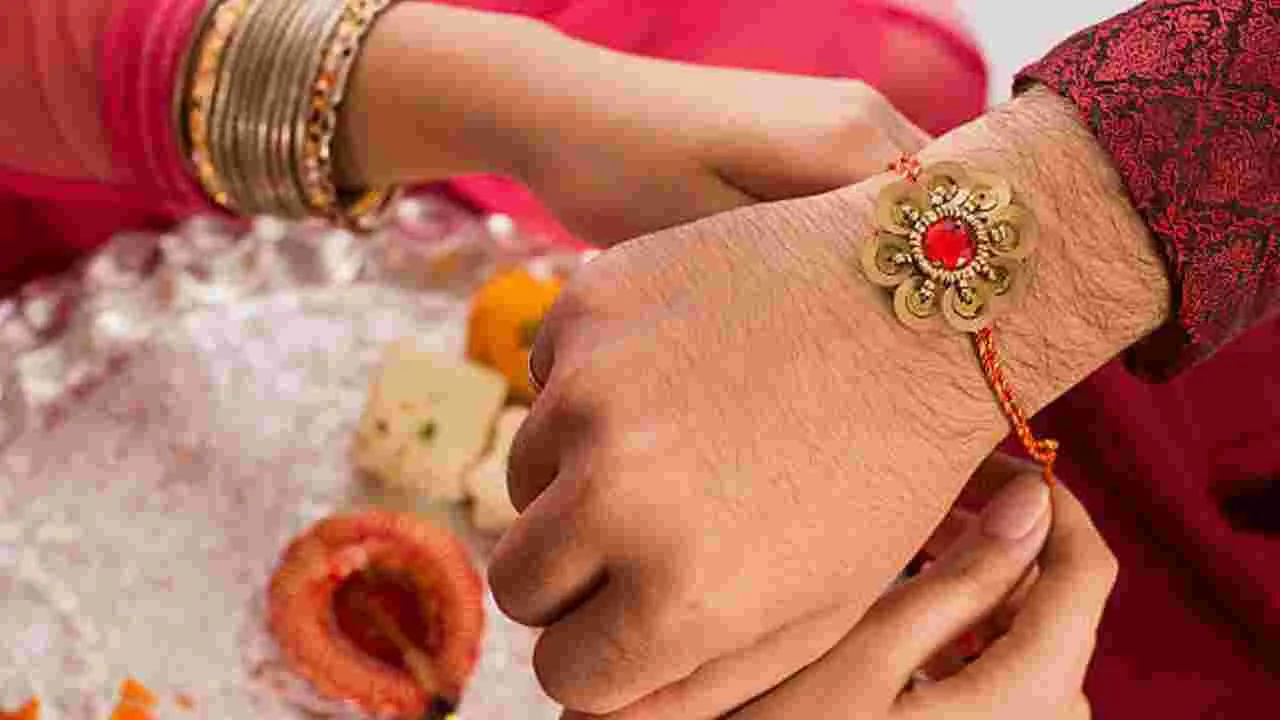 Rakhi Festival: రాఖీ పండుగ ఎందుకు జరుపుకుంటారు.. దీని ప్రాముఖ్యత గురించి తెలుసా మీకు?