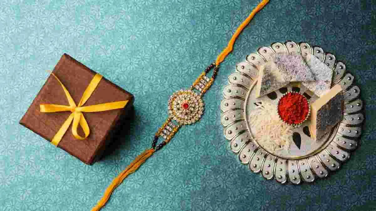 Raksha Bandhan: రక్ష బంధన్ రోజు.. మీ సోదరికి ఈ గిఫ్టులిస్తే ఖుషి అవడం పక్కా