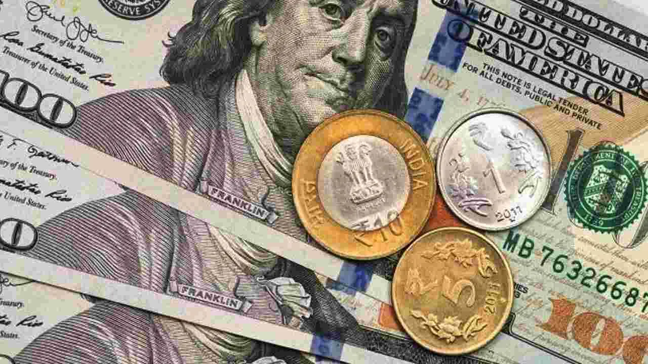 Indian Rupee: కనిష్టానికి పడిపోయిన ఇండియన్ రూపాయి.. ఇంకా తగ్గనుందా.