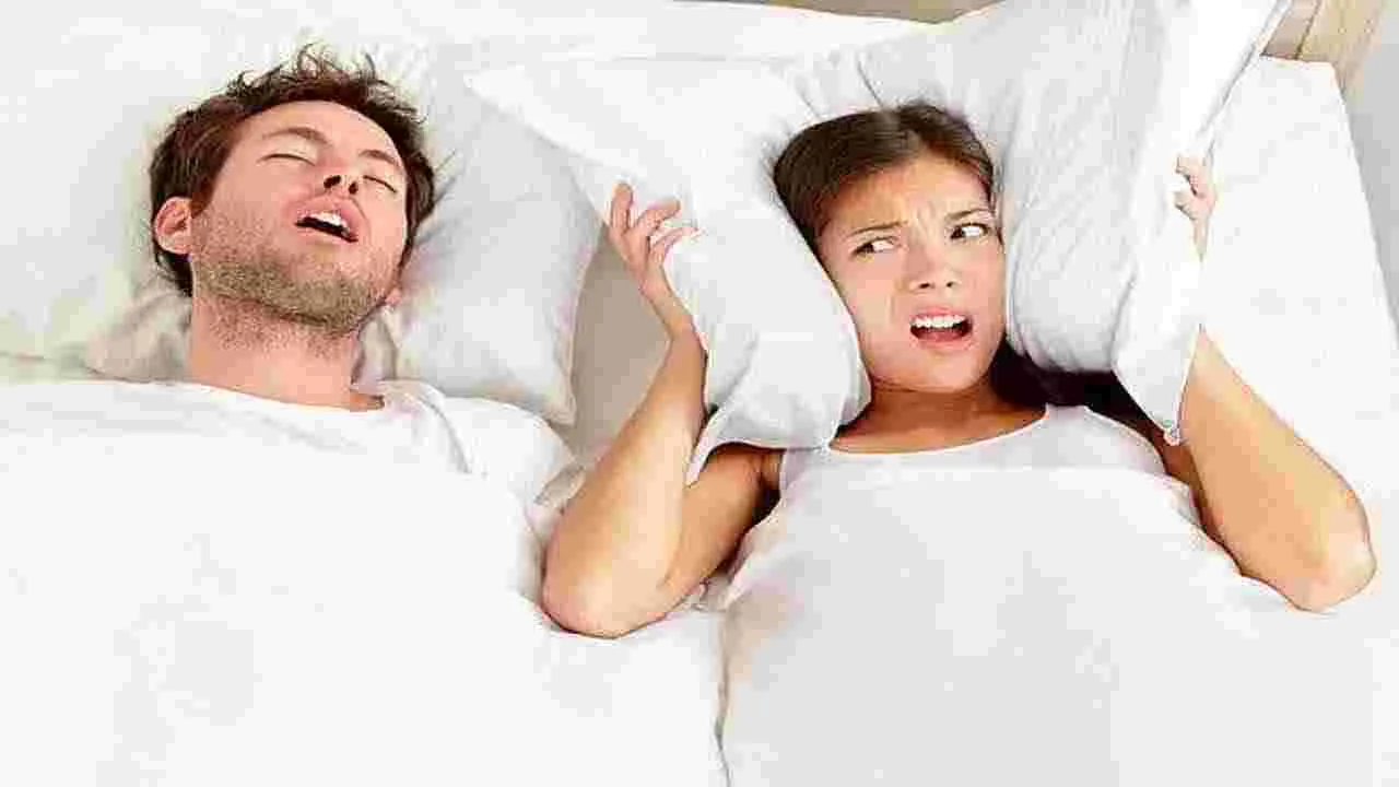 Snoring: గురకతో ఇబ్బంది పడుతున్నారా? ఇలా చేస్తే నిద్రకు ఇబ్బంది ఉండదు..!