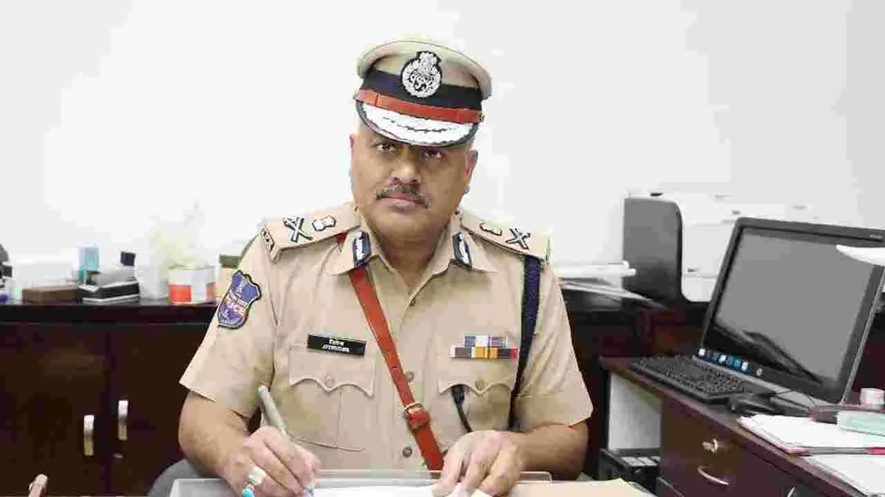 TG DGP: బంగ్లాదేశ్ పరిణామాలపై తెలంగాణ డీజీపీ స్పందన