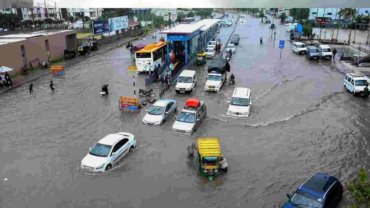 Heavy Rains: భారీ వర్షాలతో తెలంగాణ ఏ రేంజ్‌లో నష్టం జరిగిందంటే?