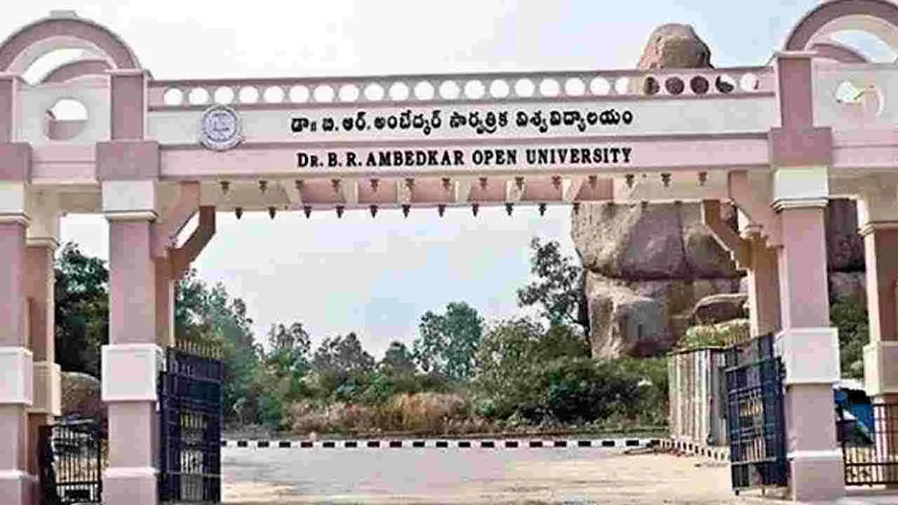 Ambedkar University: అంబేడ్కర్‌ వర్సిటీ ప్రవేశాలకు నోటిఫికేషన్‌