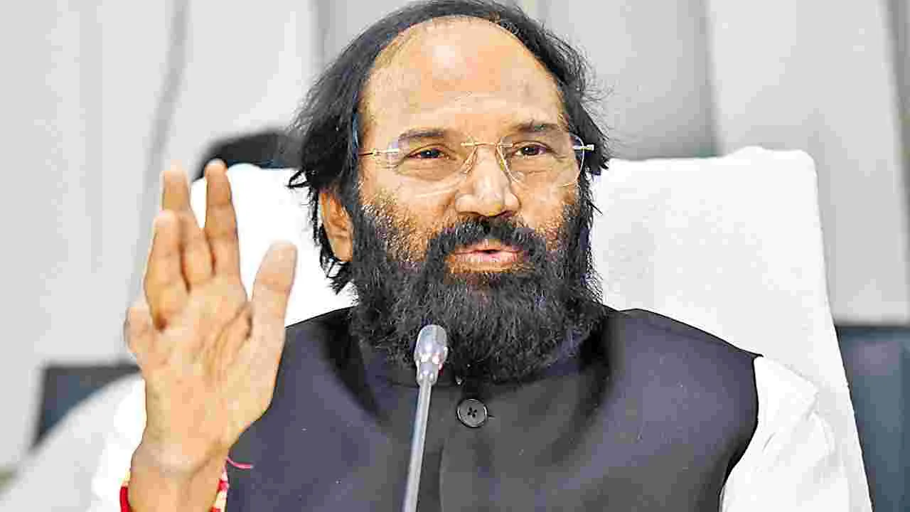 Uttam Kumar Reddy: రాష్ట్రవ్యాప్తంగా 773 చెరువులు, కాలువలకు గండ్లు