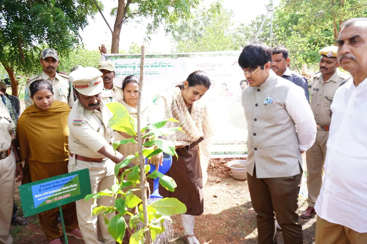 సమష్టి కృషితో హరితాంధ్ర కడపగా తీర్చిదిద్దుదాం: ఎమ్మెల్యే