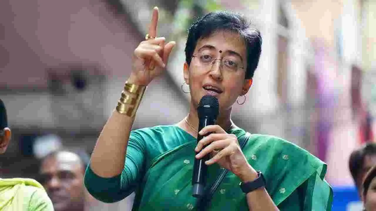 Atishi: అతిషి పొలిటికల్ ఎంట్రీ ఎలా జరిగిందంటే..?