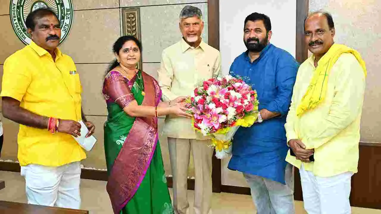 ‘ఇది మంచి ప్రభుత్వం’ బ్రోచర్‌ ఆవిష్కరణ