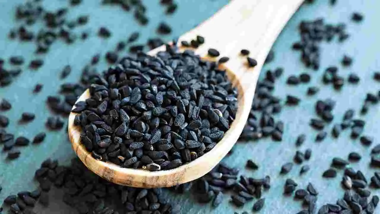 Nigella sativa: నల్ల జీలకర్ర.. దీని అద్భుత ప్రయోజనాలు తెలిస్తే అస్సలు వదలరు..