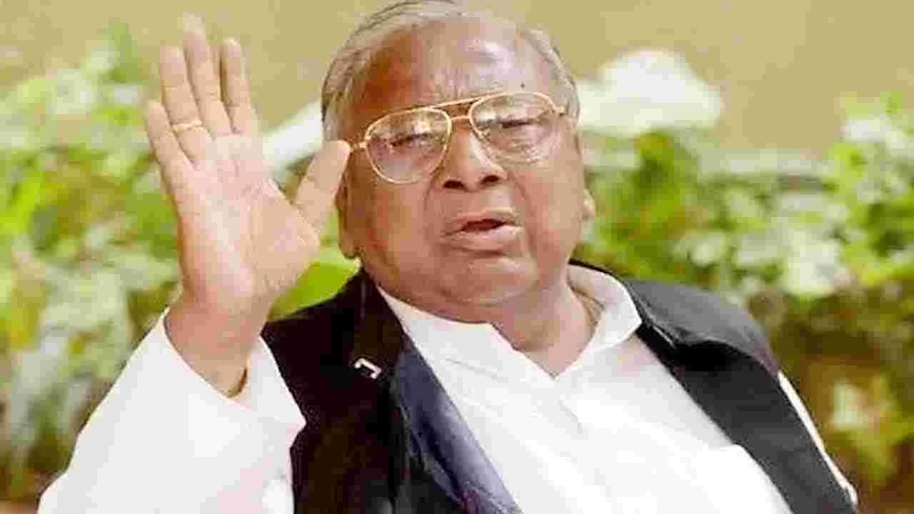 V Hanumantha Rao: వైఎస్ జగన్‌కి వీహెచ్ కీలక సూచన