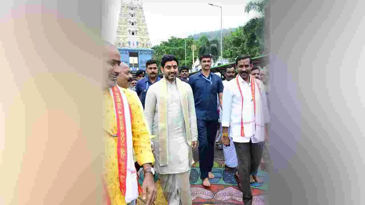 Lokesh: సింహాద్రి అప్పన్న సన్నిధిలో మంత్రి లోకేష్