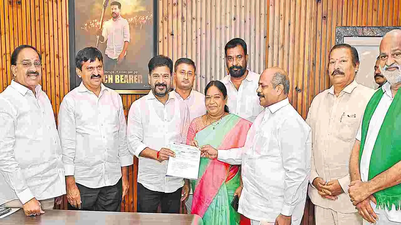 CM relief fund: సీఎంఆర్‌ఎఫ్‌కు రూ.25 లక్షలు