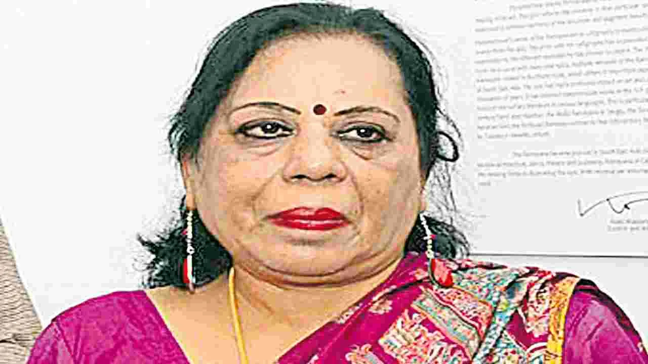 Chandana Khan: మాజీ ఐఏఎస్‌ చందనా ఖన్‌ కన్నుమూత 