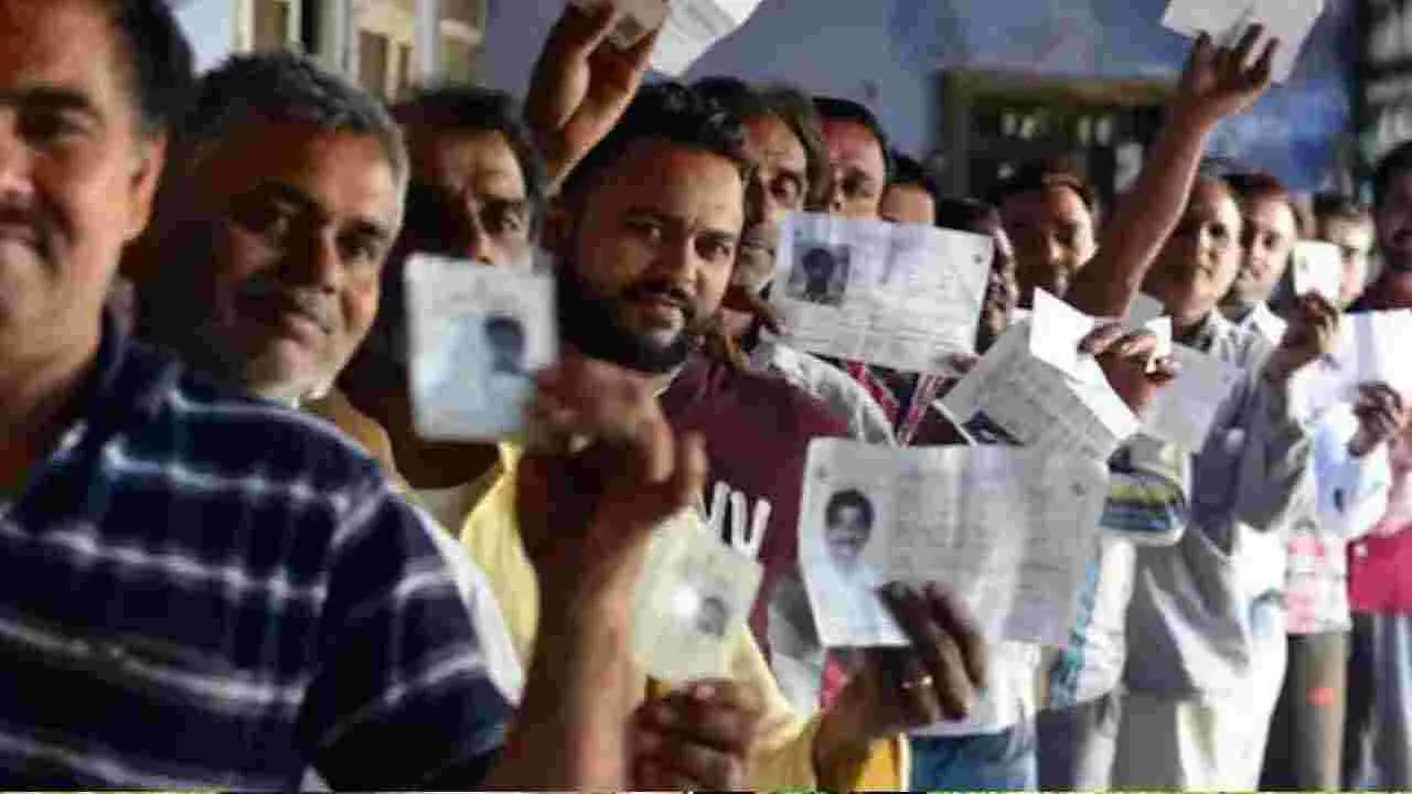 Haryana Elections: హరియాణాలో ప్రశాంతంగా సాగుతున్న పోలింగ్.. ఓటు హక్కు వినియోగించుకుంటున్న ప్రముఖులు