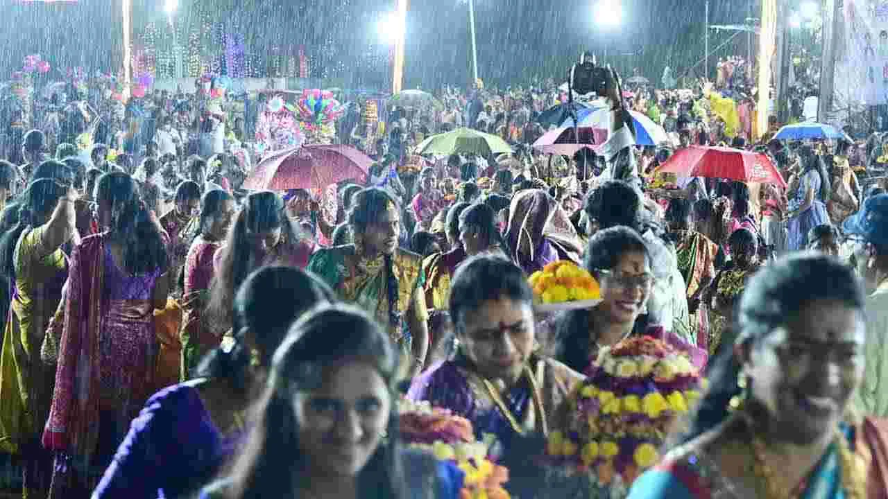 సద్దుల బతుకమ్మ సంబరాలు..