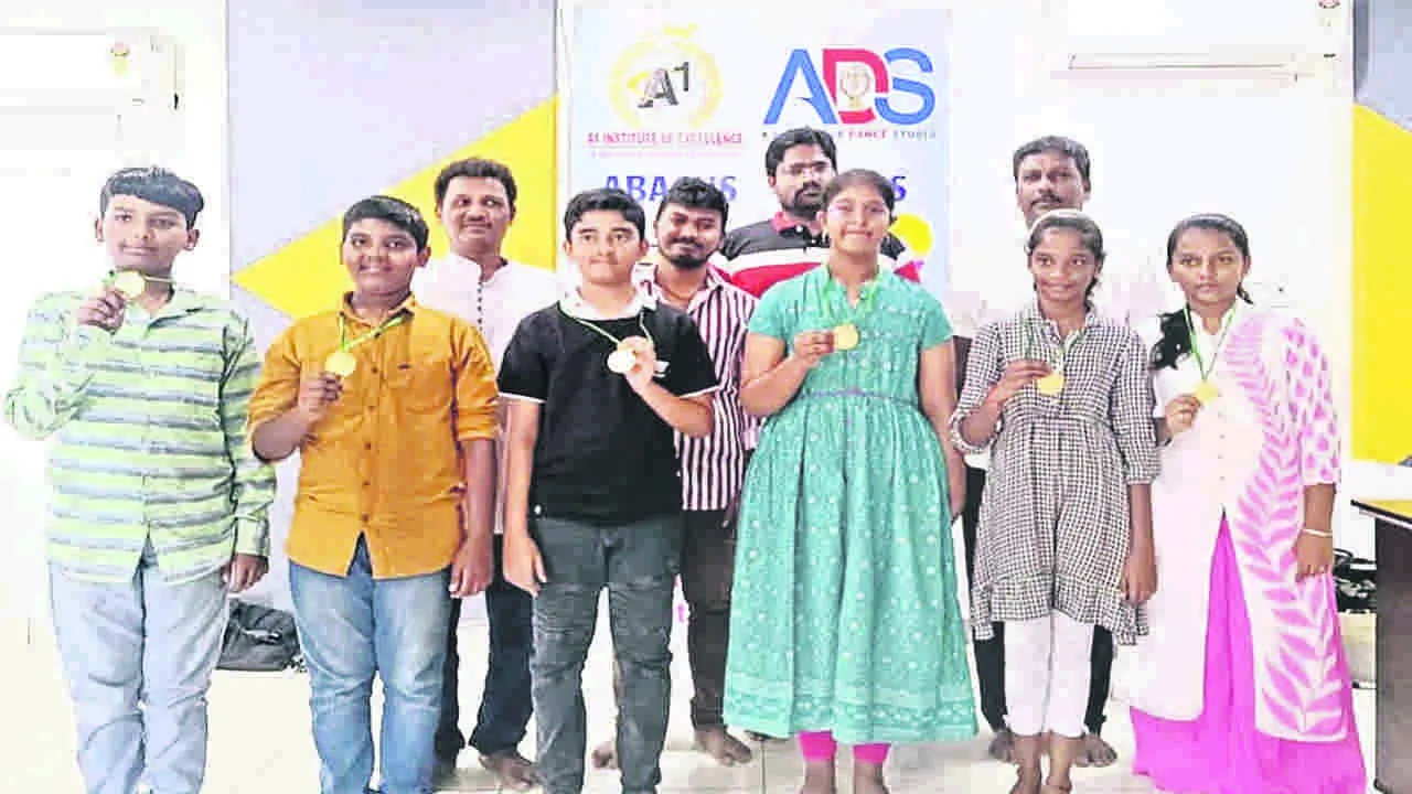 CHESS : జిల్లా స్థాయి చెస్‌ క్రీడాకారుల ఎంపిక