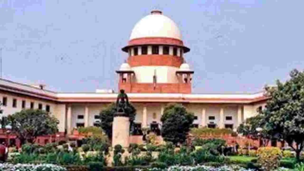 Supreme Court: కోర్టు ఉత్తర్వులతో సీట్లు పొందిన విద్యార్థులకు ఇబ్బంది కలిగించం