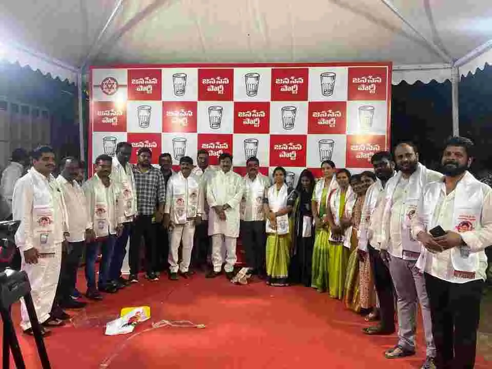 జనసేనలో చేరిక