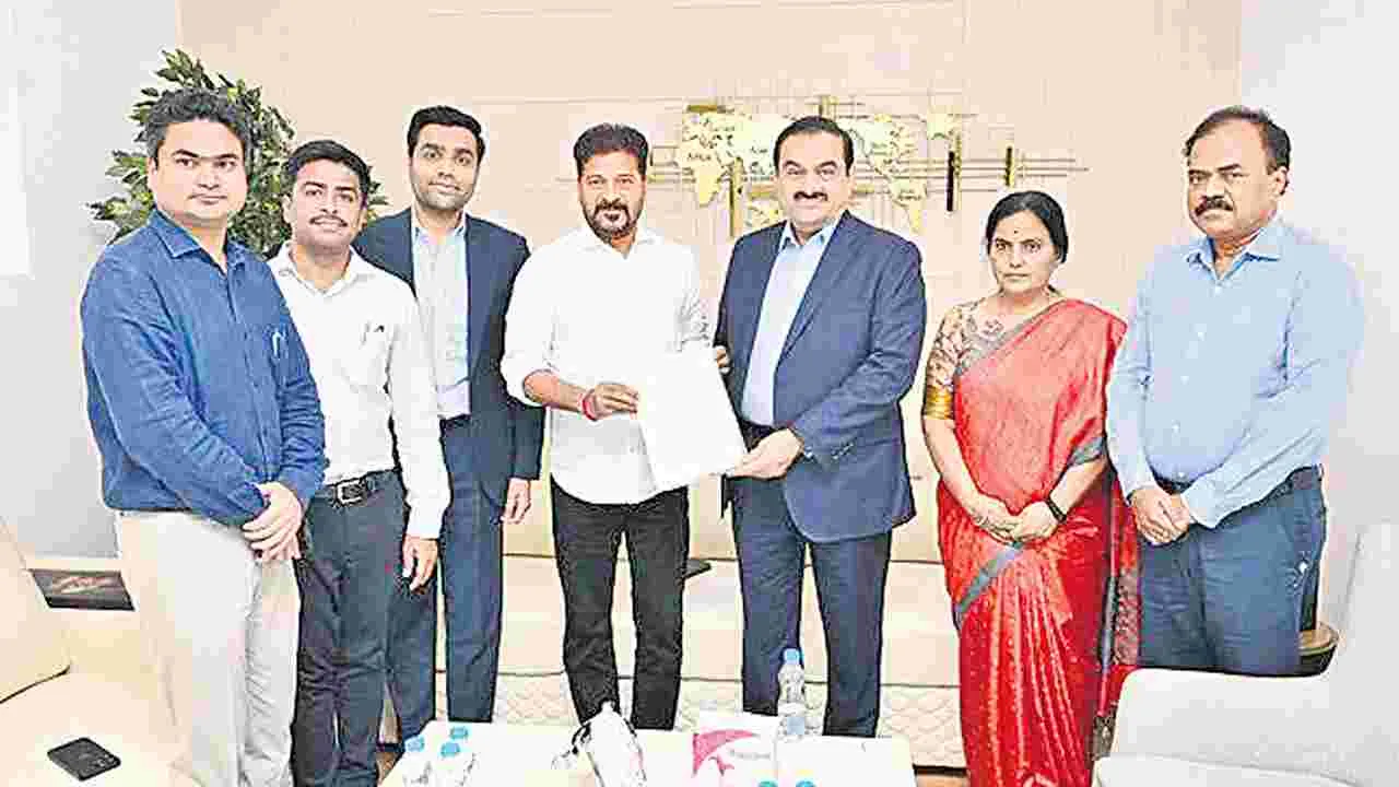 Adani Foundation: స్కిల్స్‌ వర్సిటీకి వంద కోట్లు 