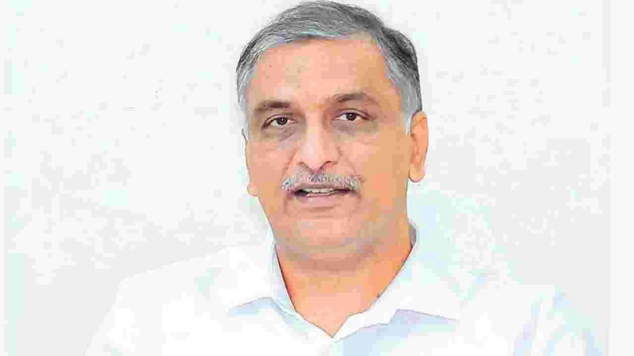 Harish Rao: బతుకమ్మరోజు ఆడబిడ్డలకు ఒక్కచీరా ఇవ్వలేదు