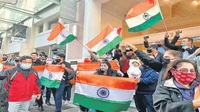 Canada : కెనడాలో ఇదీ భారతీయం