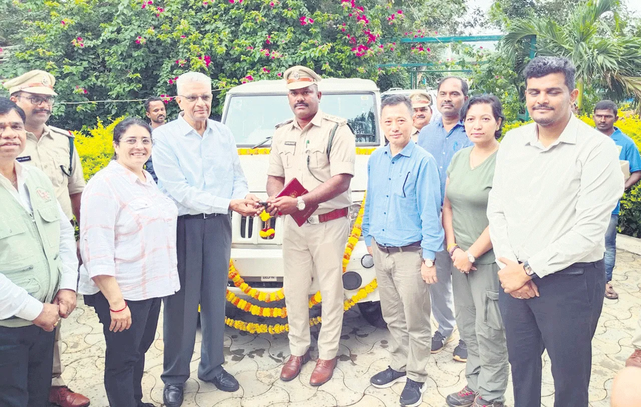 అడవులు, వన్యప్రాణుల అభివృద్ధికి కృషి