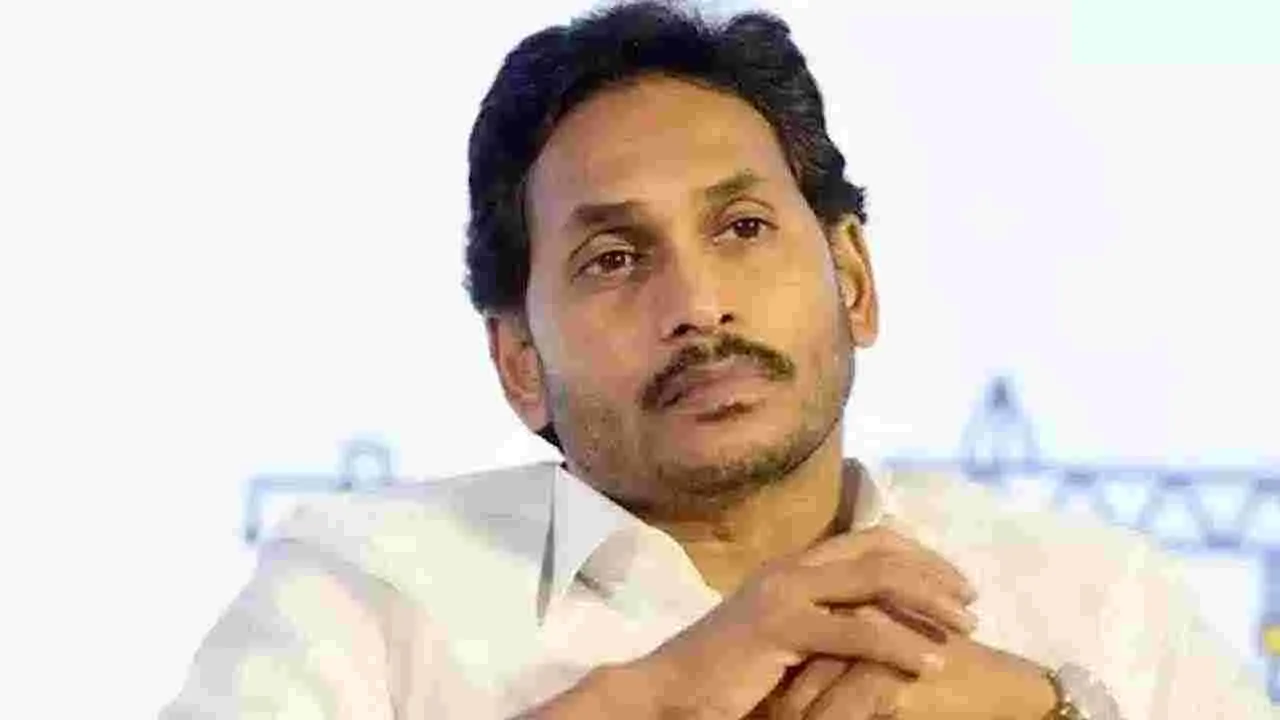 YS Jagan: సీఎం చంద్రబాబుపై వైసీపీ అధినేత జగన్ ఘాటు వ్యాఖ్యలు..