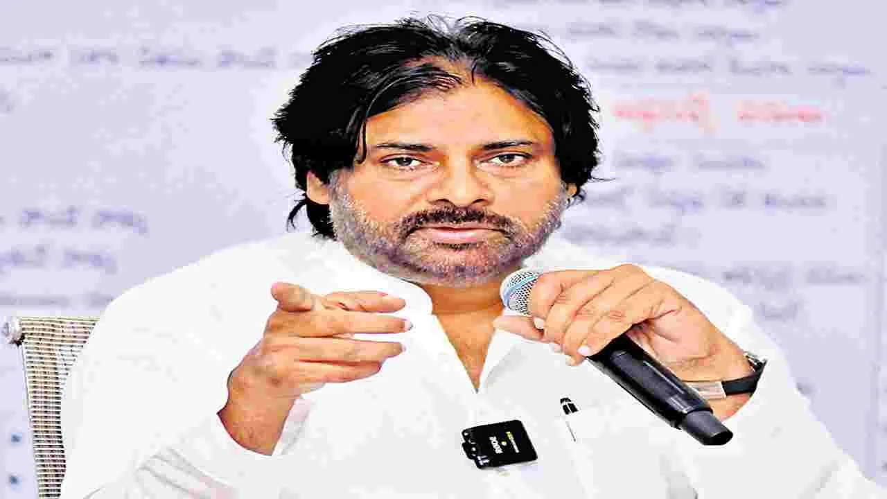 కాకినాడ డీఎఫ్‌వోపై పవన్‌ సీరియస్‌