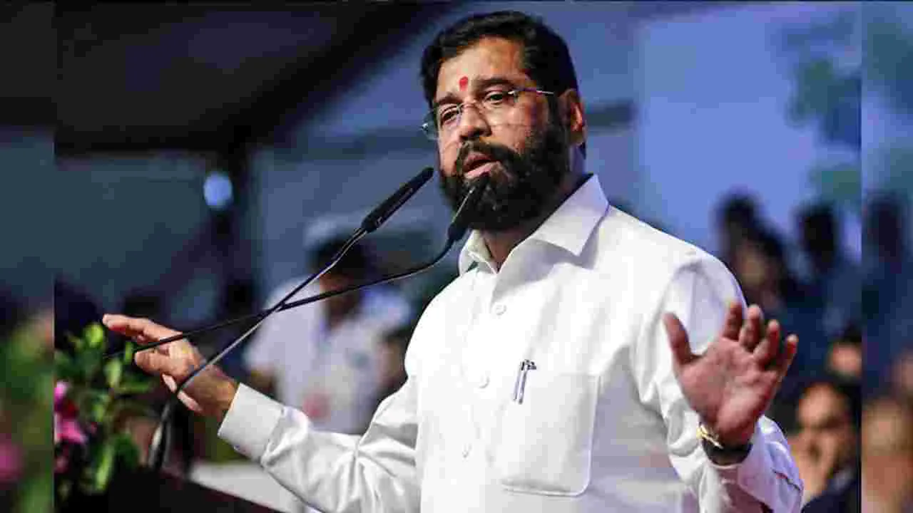 CM Eknath Shinde : ముంబైలో కార్లకు టోల్‌ ఫ్రీ!