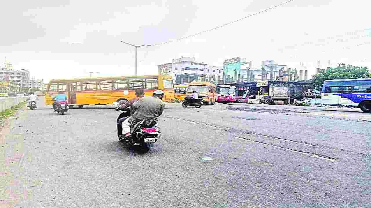 Hyderabad: హయత్‌నగర్‌ టు ఆటోనగర్‌.. 3 కి.మీ.లకు ఒకే యూటర్న్‌